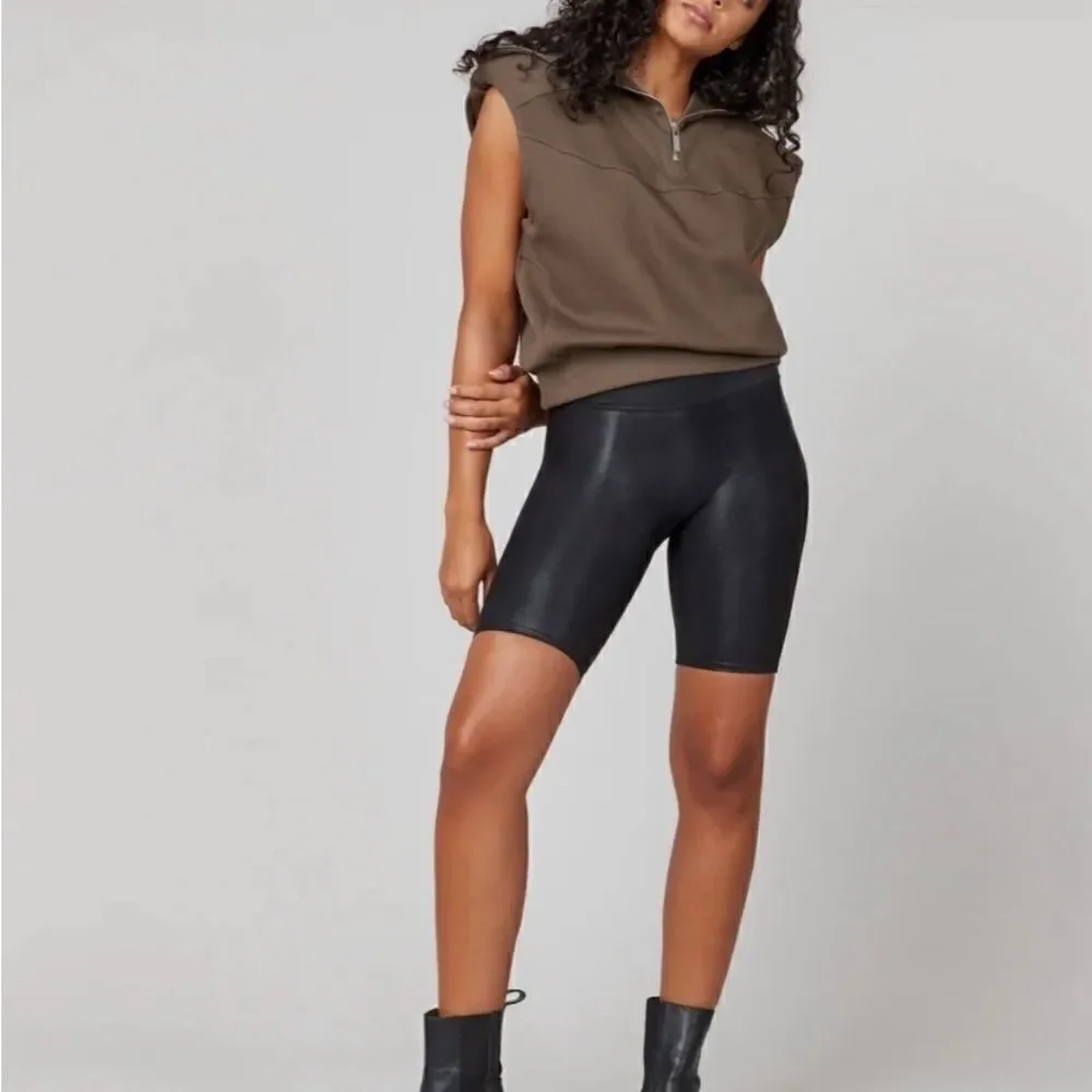 SPANX Shorts Faux Leather Shimmer Metallic Bike Shapes Lifts Very Black Size M